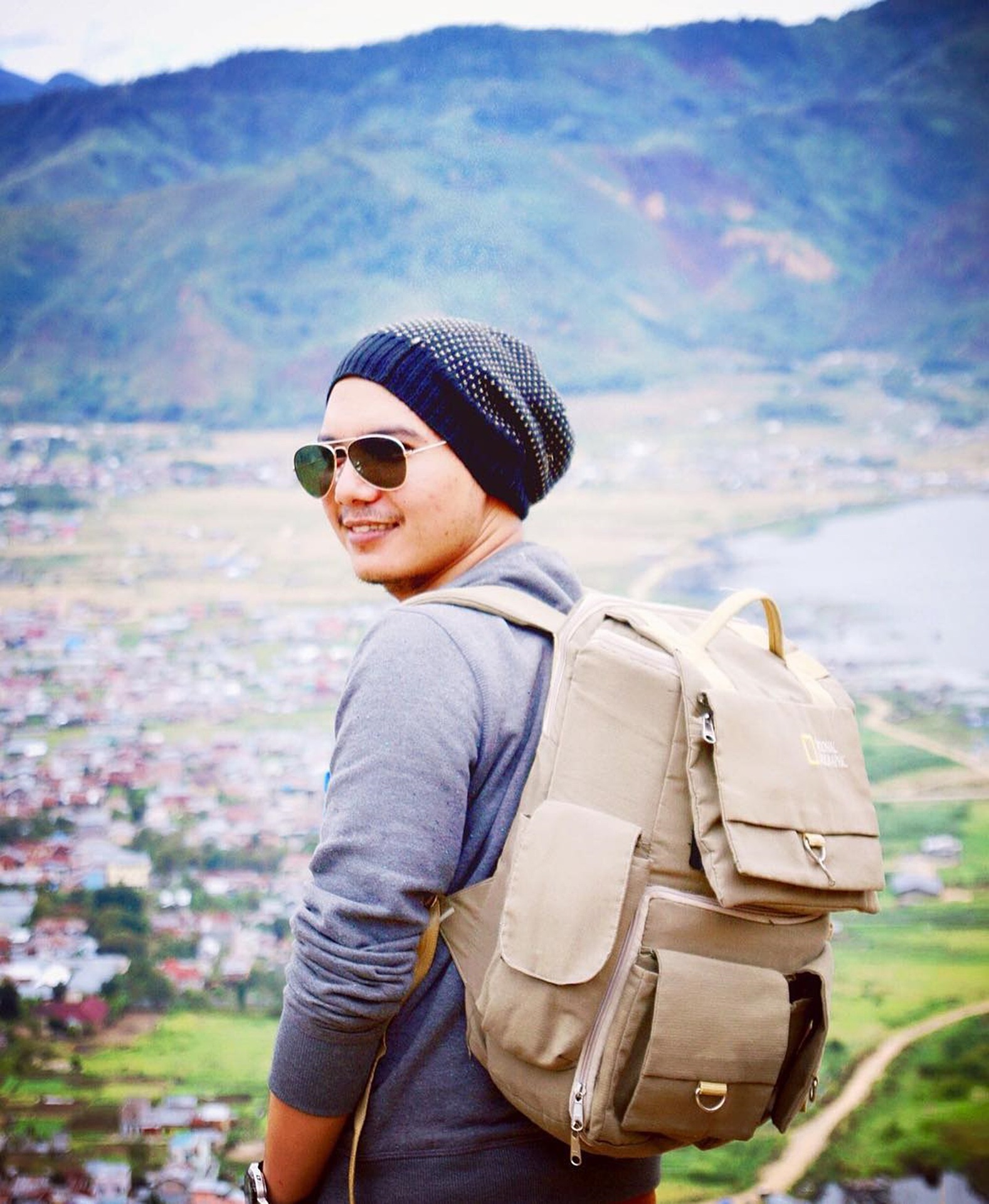 About Golden Cars Albania